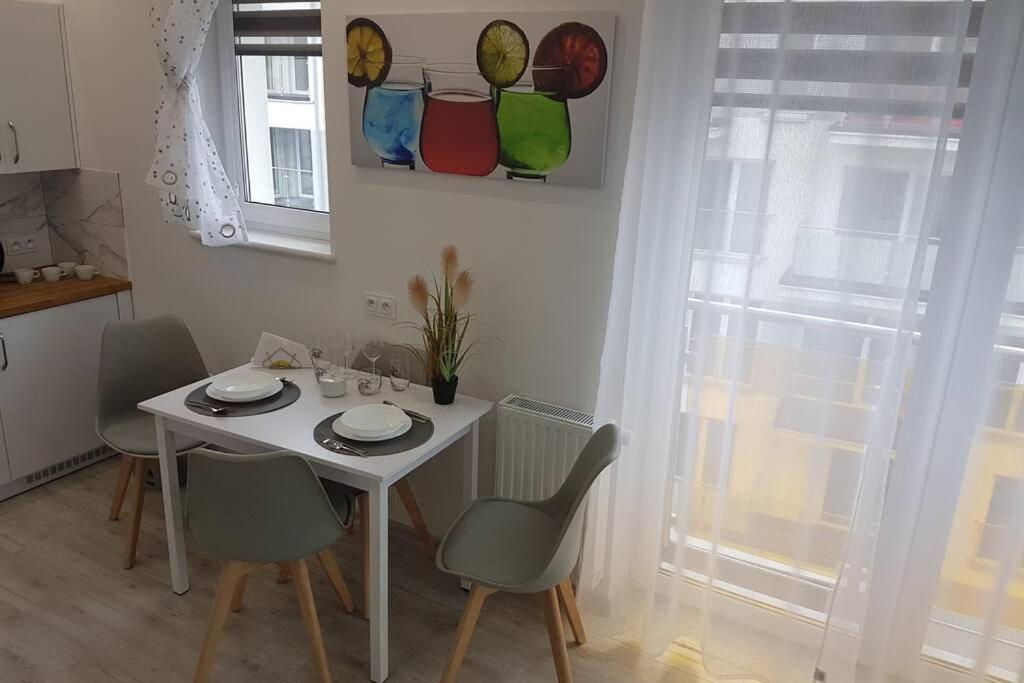 Komfortowy Nowoczesny Apartament Kustronia Z Garazem Balkonem Wanna Bielsko-Biała Dış mekan fotoğraf