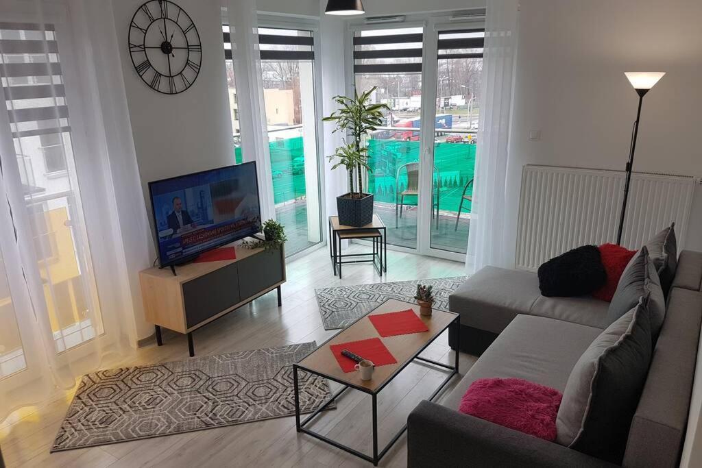 Komfortowy Nowoczesny Apartament Kustronia Z Garazem Balkonem Wanna Bielsko-Biała Dış mekan fotoğraf